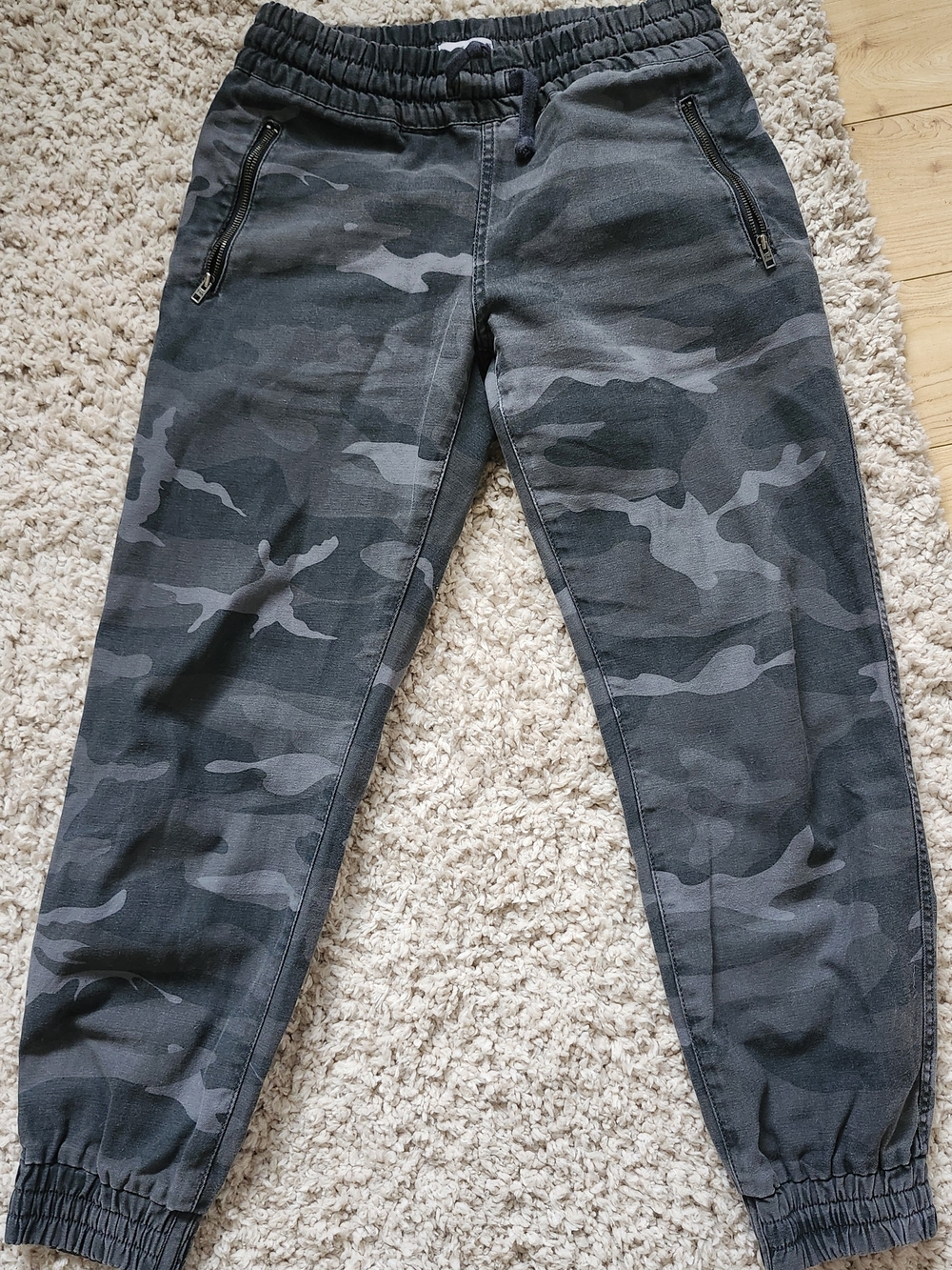 Women's TNA Camo Jogger Pants